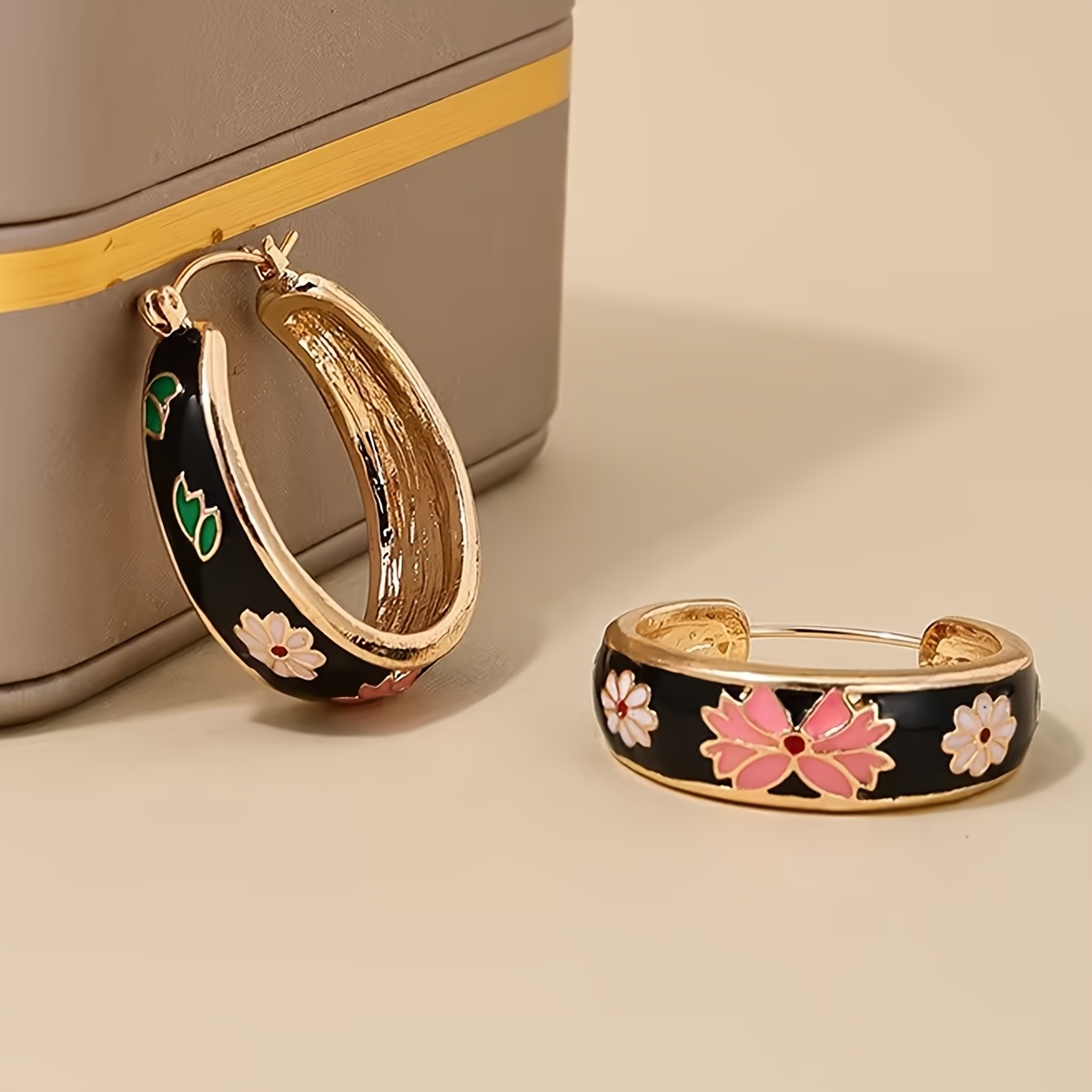 Women's Vintage-Inspired Enamel Flower Hoop Earrings
